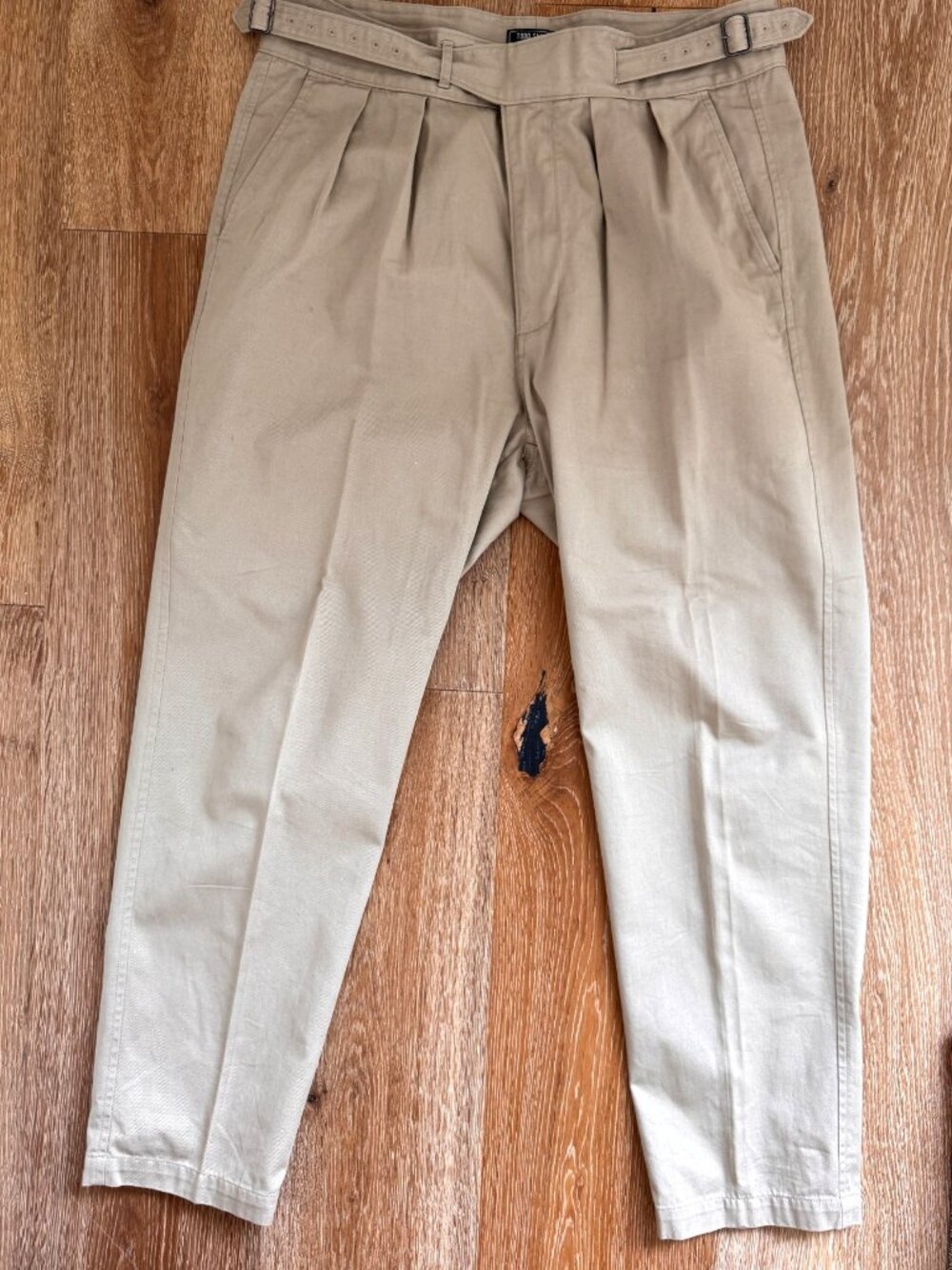 Todd Snyder Lightweight Italian Cotton Ghurka Trouser in Sand Stone